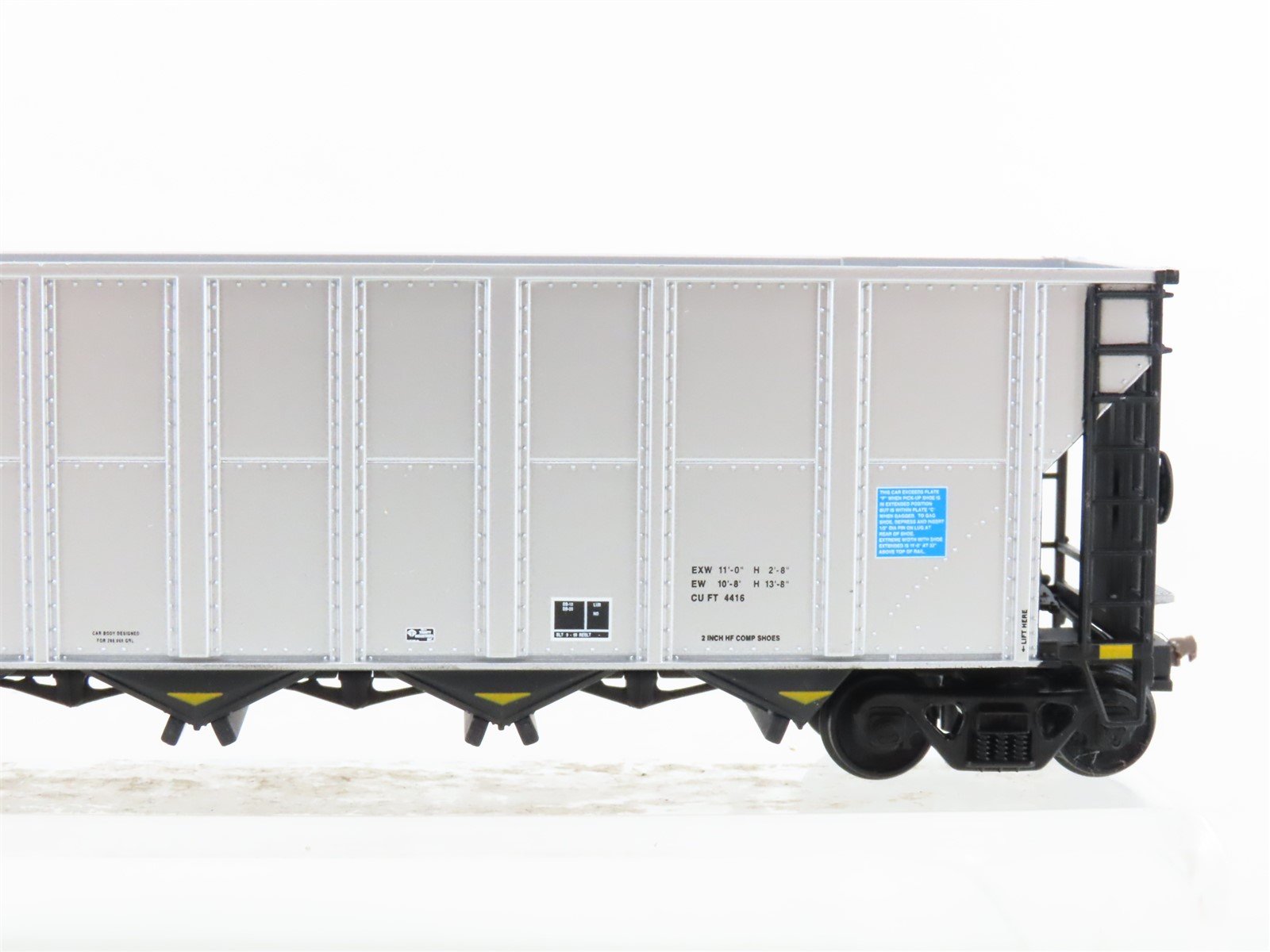 HO Scale Walthers 932-7813 NSPX Northern States Power 5-Bay Coal Hopper #95123
