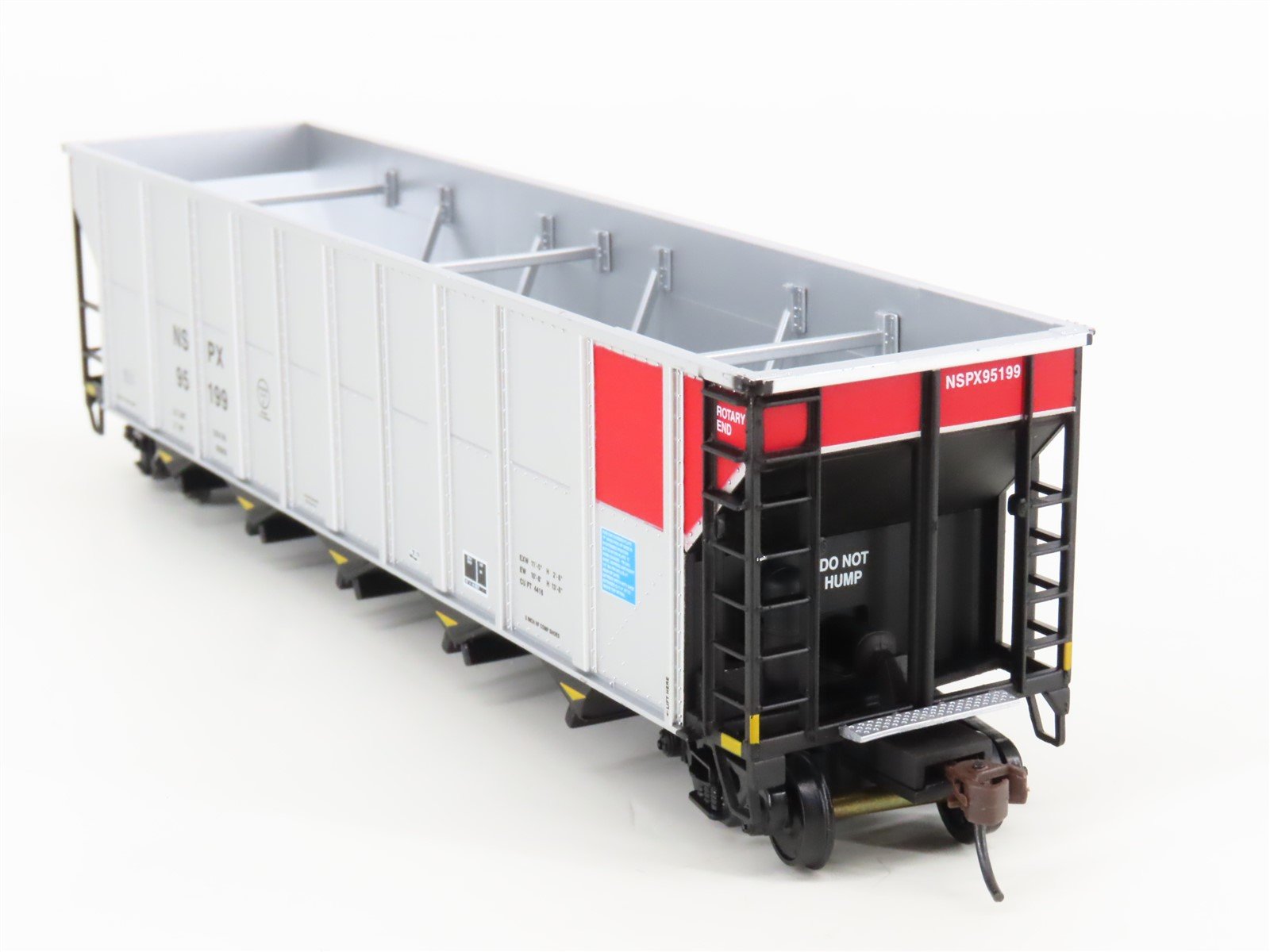 HO Scale Walthers 932-7813 NSPX Northern States Power 5-Bay Coal Hopper #95199