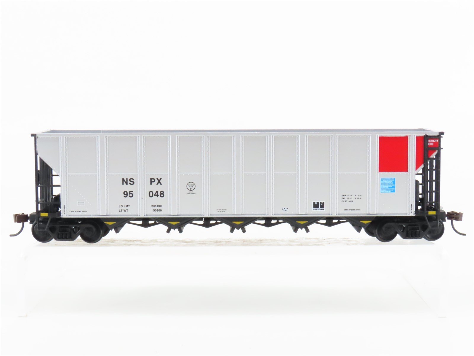 HO Scale Walthers 932-7813 NSPX Northern States Power 5-Bay Coal Hopper #95048