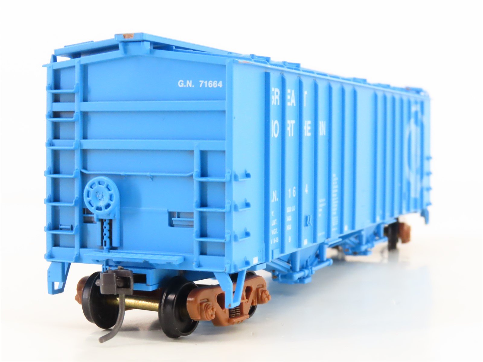HO Scale Walthers 932-3669 GN Big Sky Blue 50' 2-Bay Airslide Hopper #71664