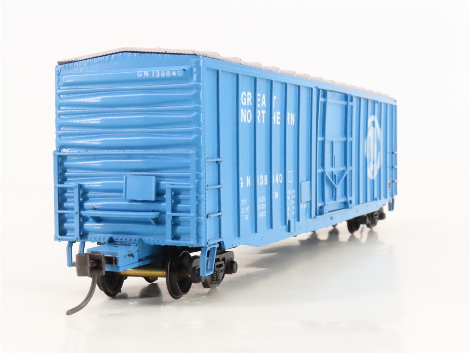 HO Scale McKean Models 809 GN Great Northern Big Sky Blue 50' Box Car #138840