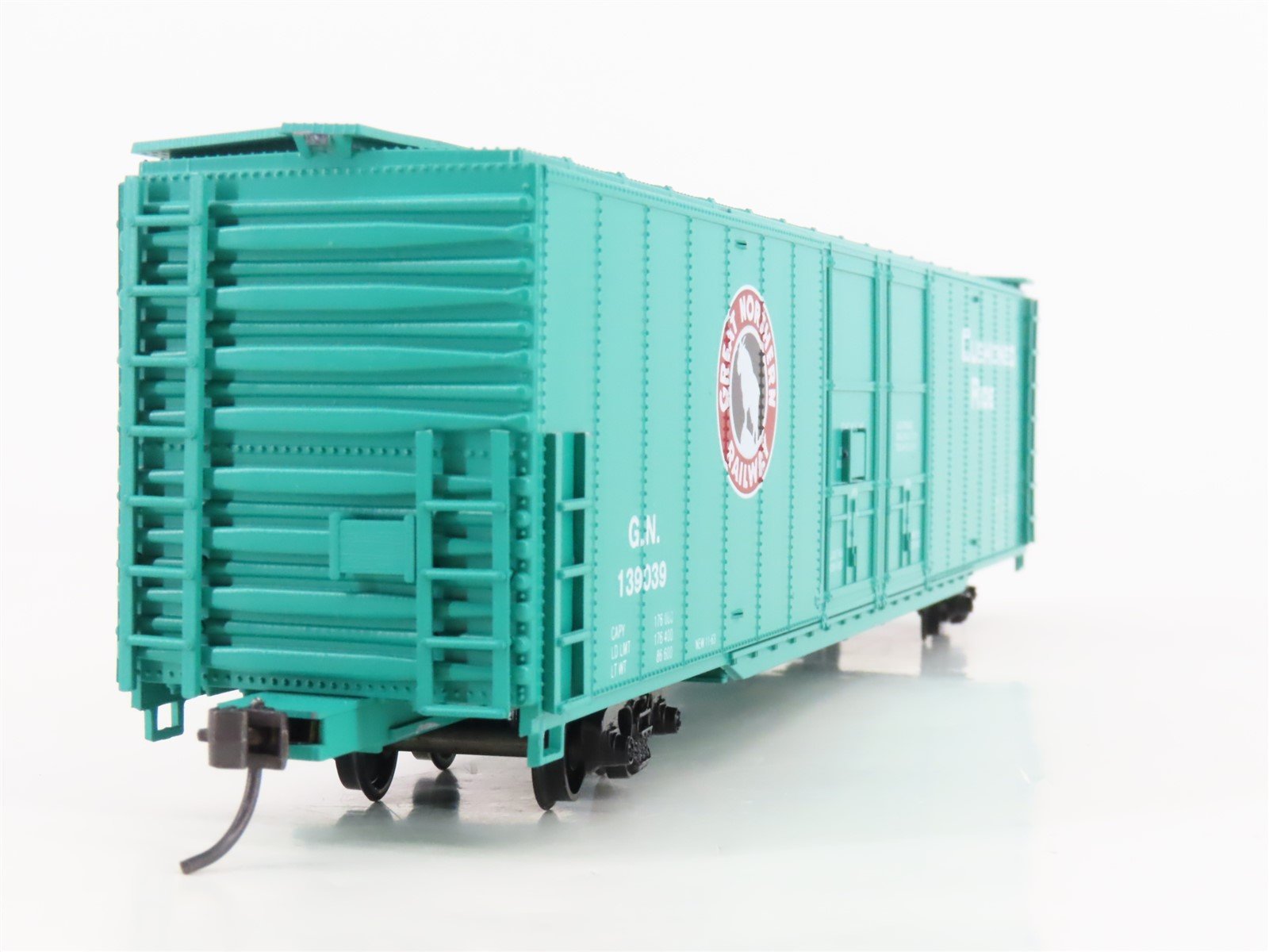 HO Scale Con-Cor GN Great Northern Railway 60' Double Door Box Car #139039