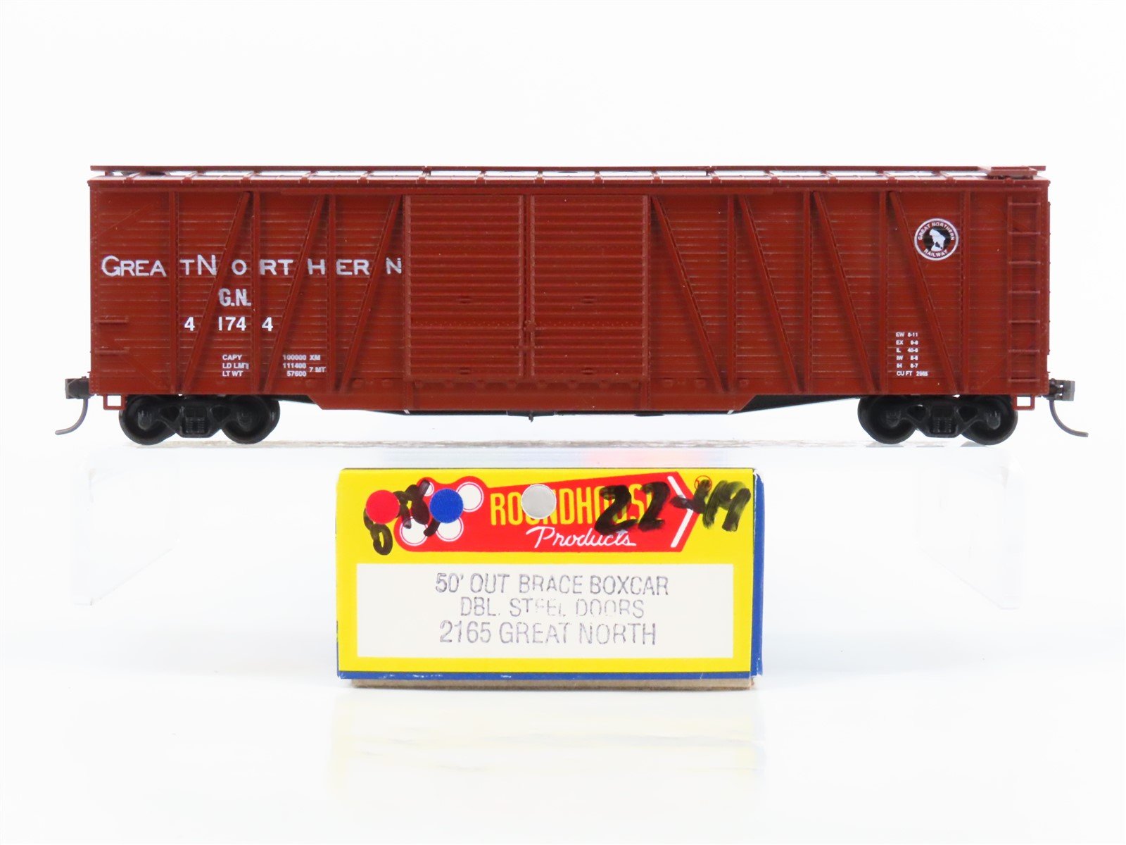 HO Scale Roundhouse 2165 GN Great Northern 50' Double Door Box Car #41744