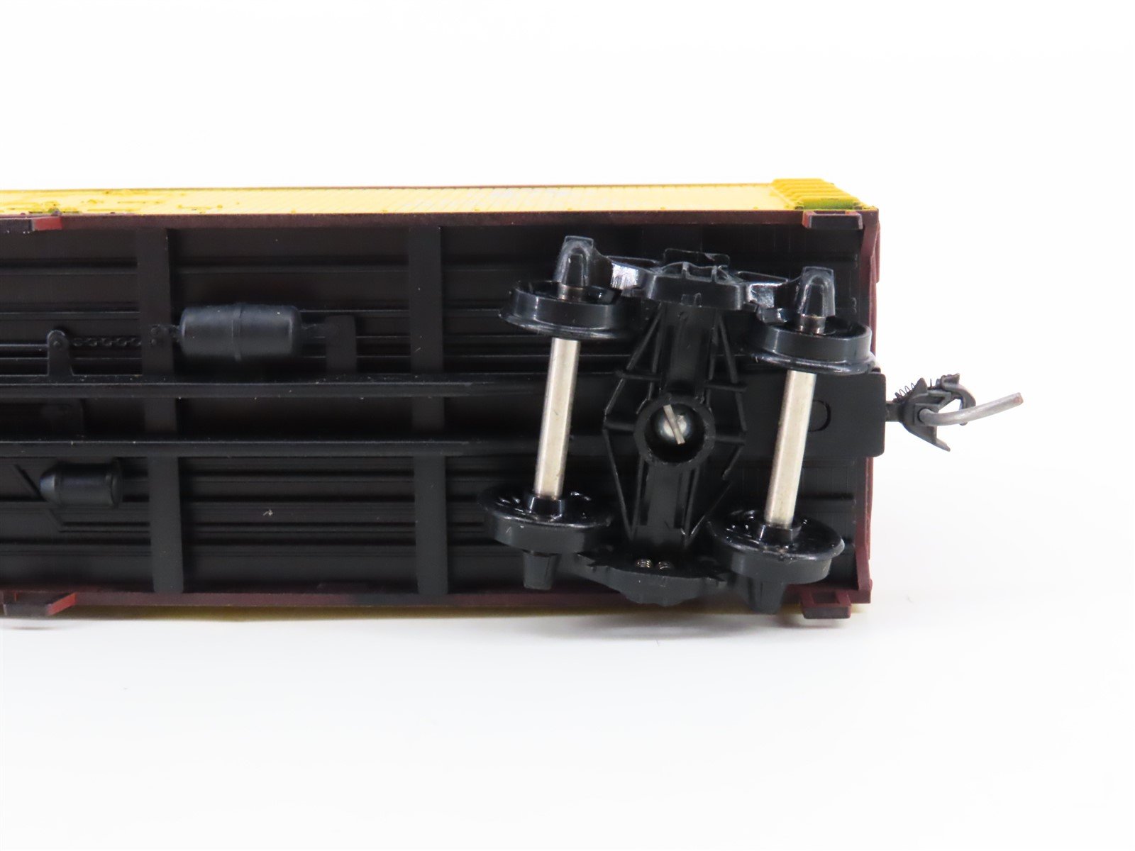 HO Scale Train Miniature 2303 GN WFEX Western Fruit Express 40' Reefer #49348