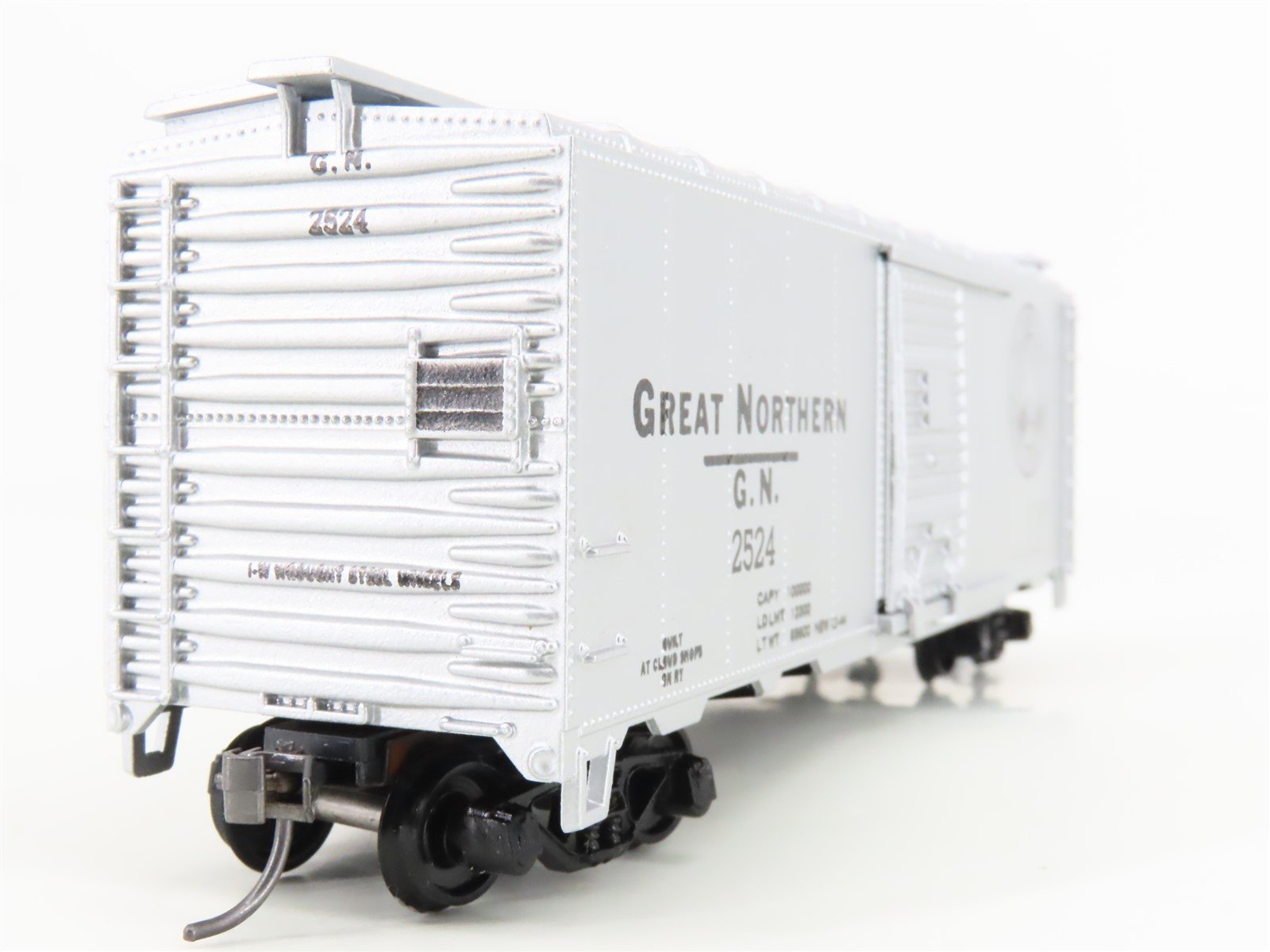 HO Scale Athearn English's GN Great Northern Glacier National Park Box Car #2524