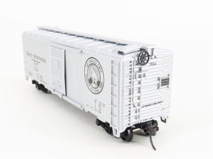 HO Scale Athearn English's GN Great Northern Glacier National Park Box Car #2524
