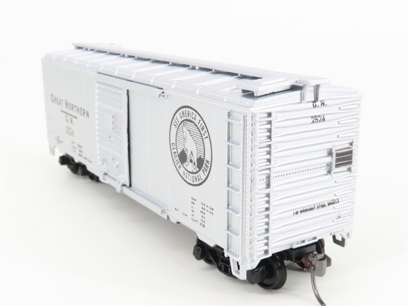 HO Scale Athearn English's GN Great Northern Glacier National Park Box Car #2524
