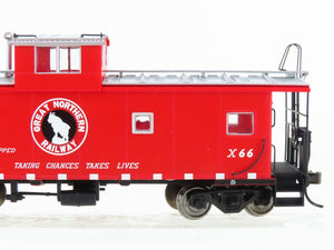 HO Scale Atlas 1301-1 GN Great Northern Railway Standard Cupola Caboose #X66