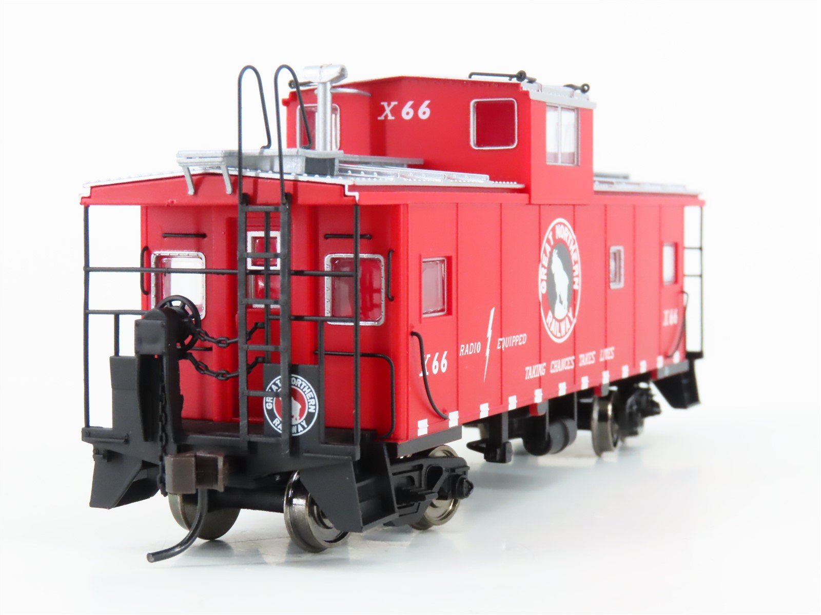 HO Scale Atlas 1301-1 GN Great Northern Railway Standard Cupola Caboose #X66
