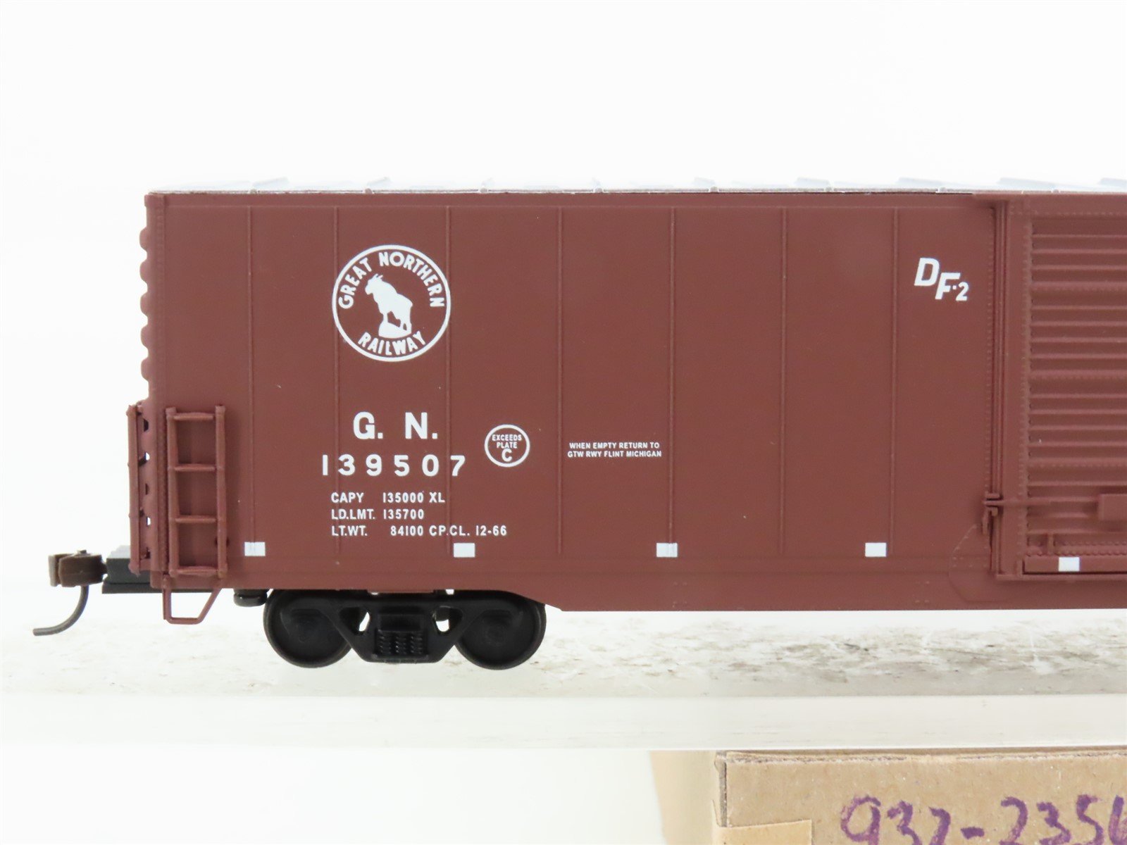 HO Scale Walthers 932-23564(2) GN Great Northern 60' Auto Parts Box Car #139507