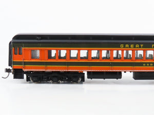 HO Scale Bachmann GN Great Northern Heavyweight Coach Passenger Car #958