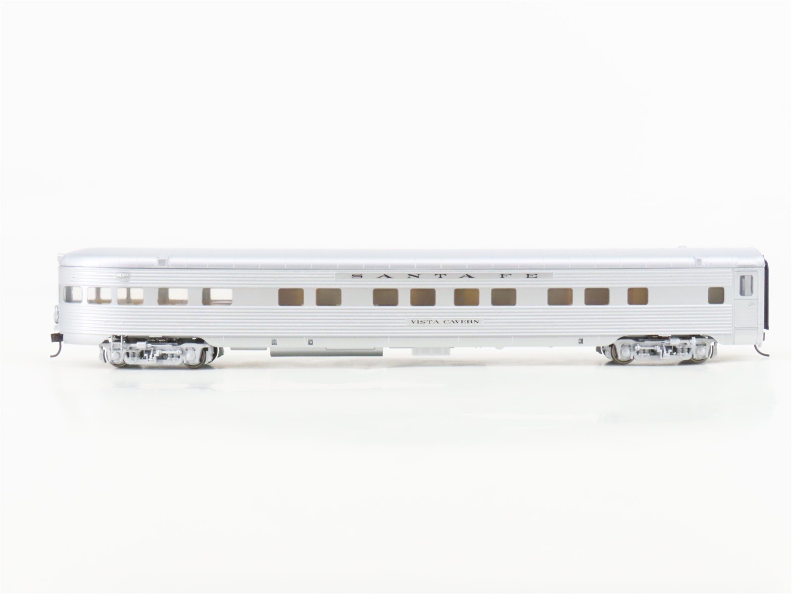 HO Scale Walthers 932-9008 ATSF Santa Fe Obs-Lounge Passenger Car "Vista Cavern"