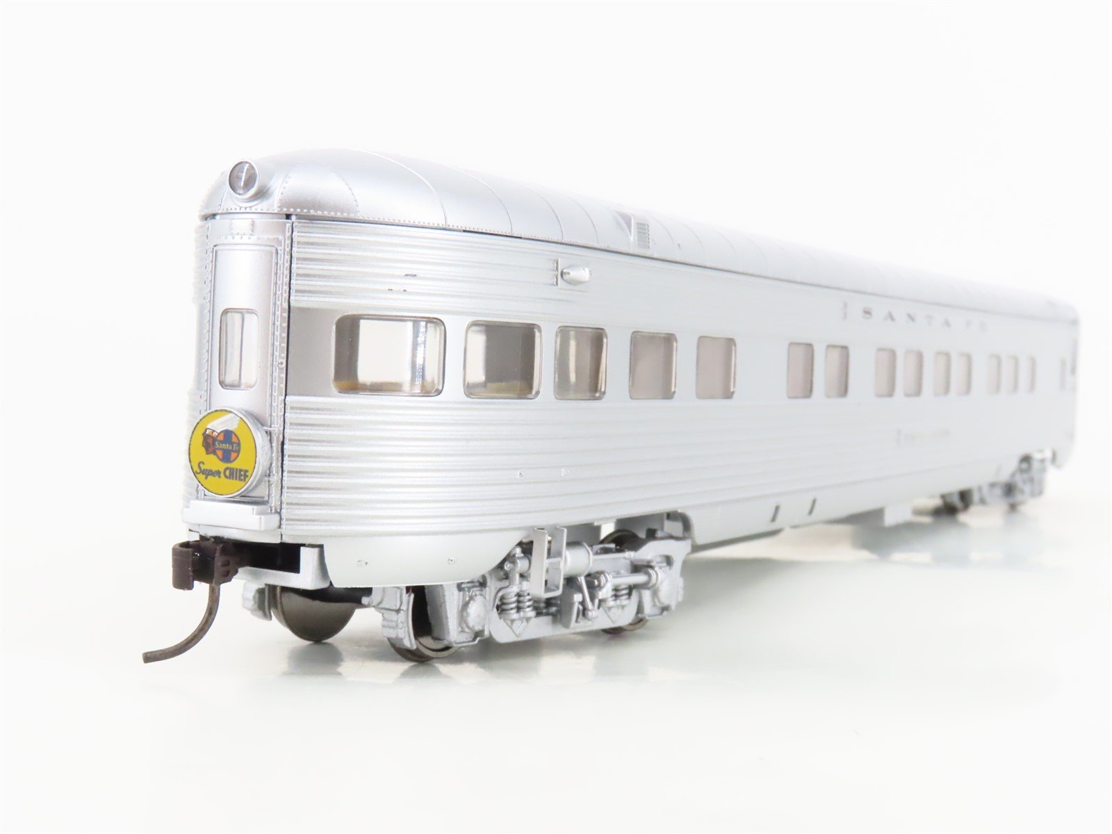 HO Scale Walthers 932-9008 ATSF Santa Fe Obs-Lounge Passenger Car 