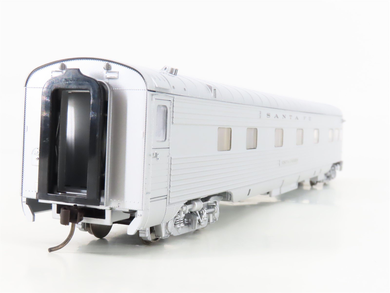 HO Scale Walthers 932-9008 ATSF Santa Fe Obs-Lounge Passenger Car 