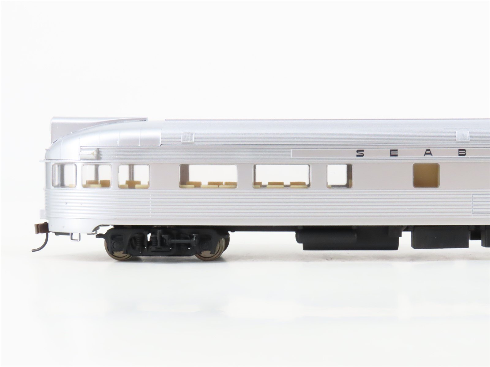 HO Scale Walthers SAL Seaboard Air Line Tavern-Obs Passenger Car #6605