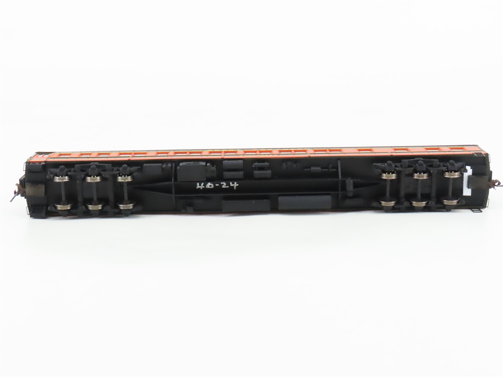 HO Scale Bachmann GN Great Northern HW Sleeper Passenger Car 