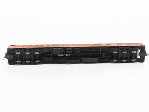 HO Scale Bachmann GN Great Northern HW Sleeper Passenger Car 