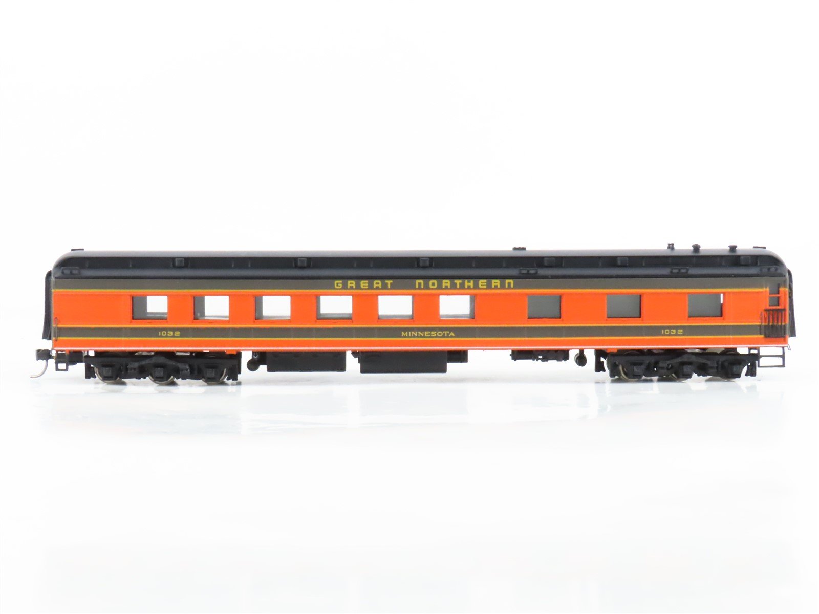 HO Scale Bachmann GN Great Northern Dining Passenger Car #1032