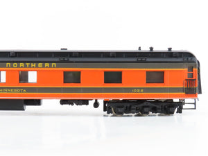 HO Scale Bachmann GN Great Northern Dining Passenger Car #1032