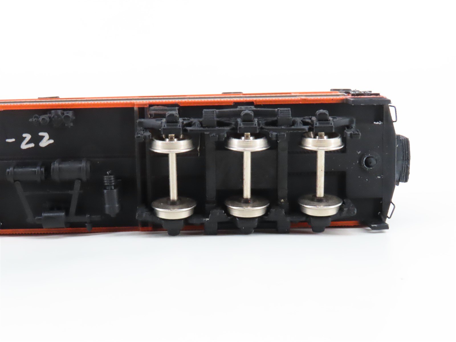 HO Scale Bachmann GN Great Northern Dining Passenger Car #1032