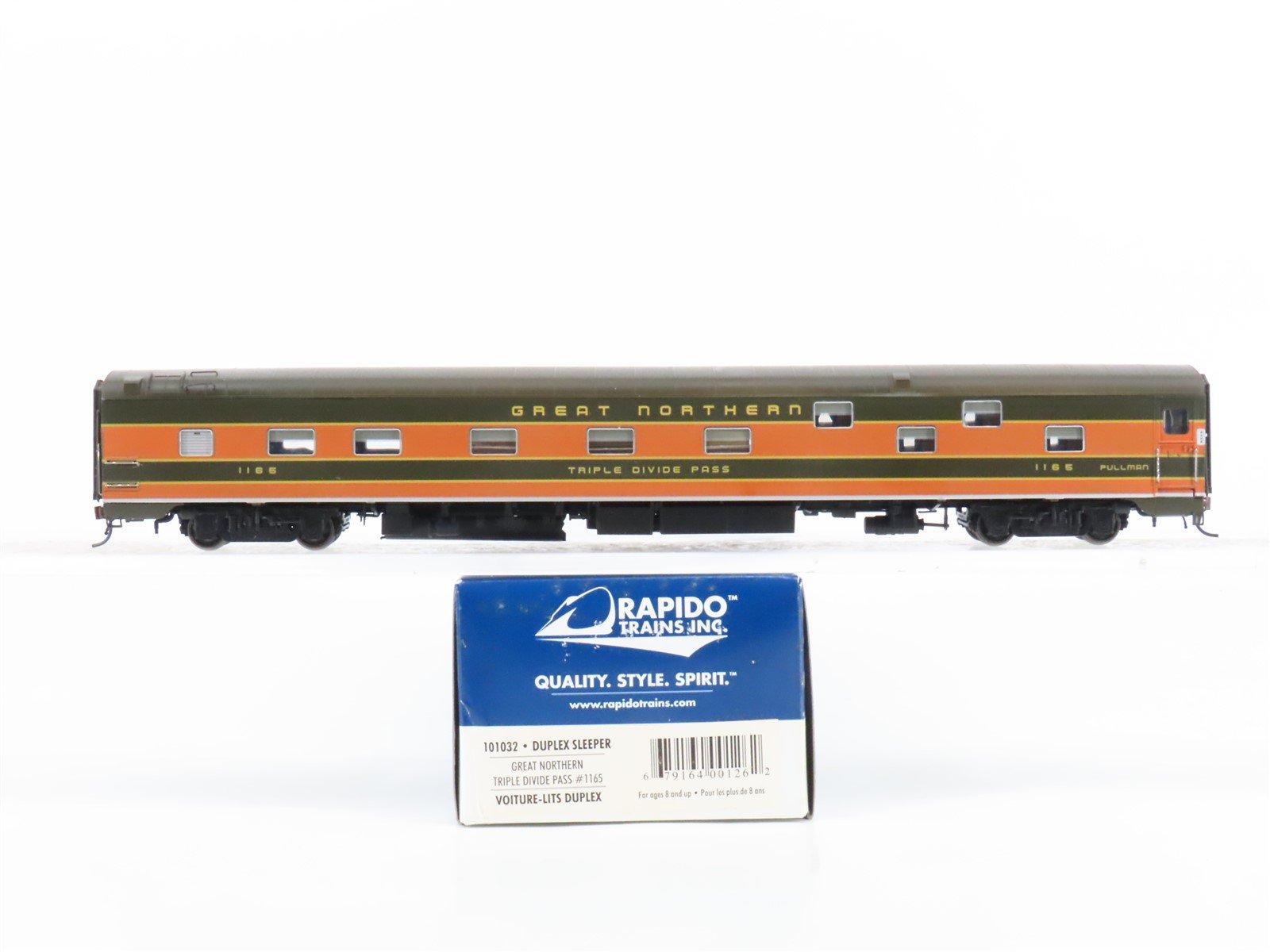 HO Scale Rapido 101032 GN Great Northern Sleeper Passenger Car #1165