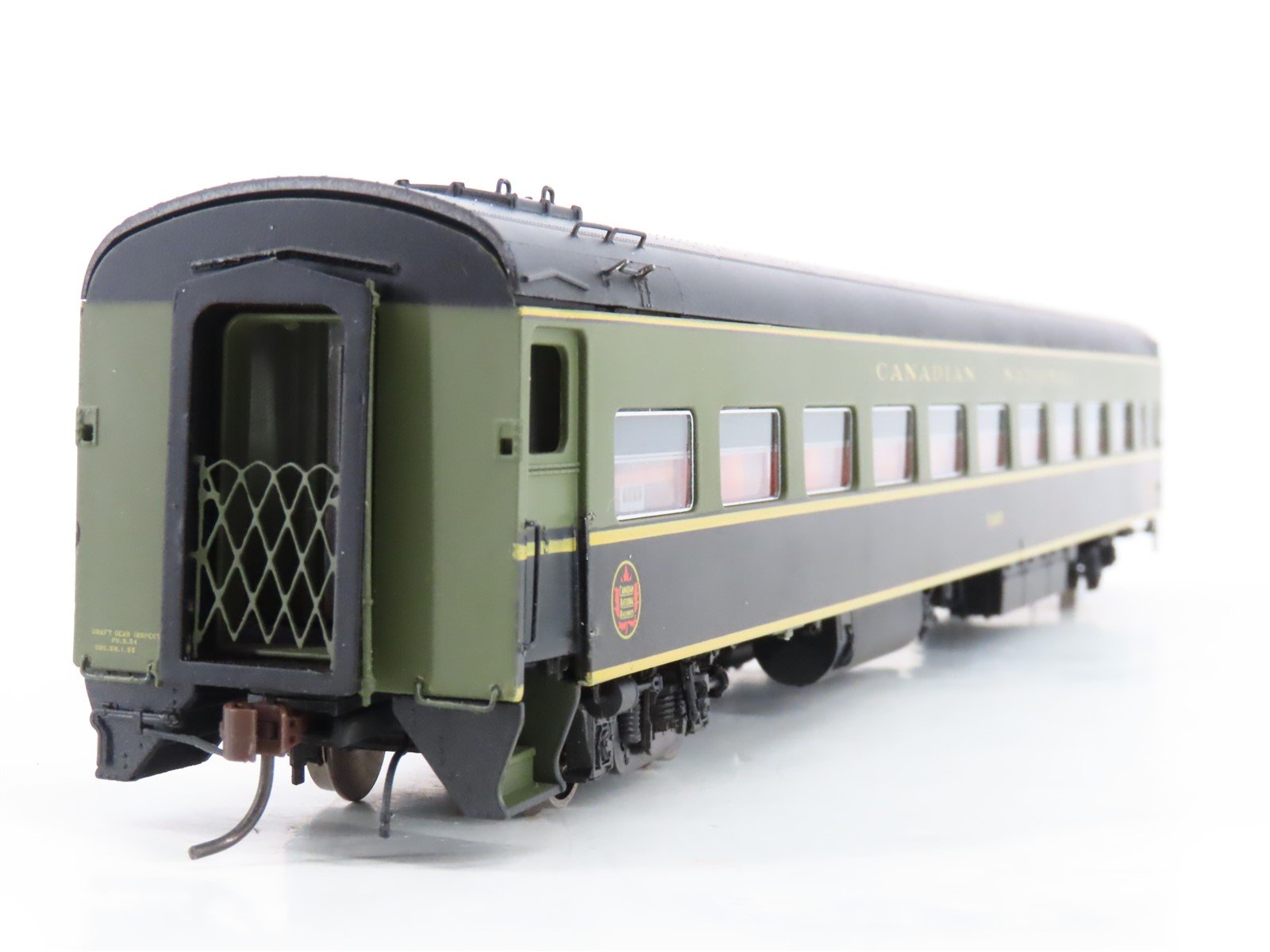 HO Scale Rapido 100012 CN Canadian National Coach Passenger Car #5465