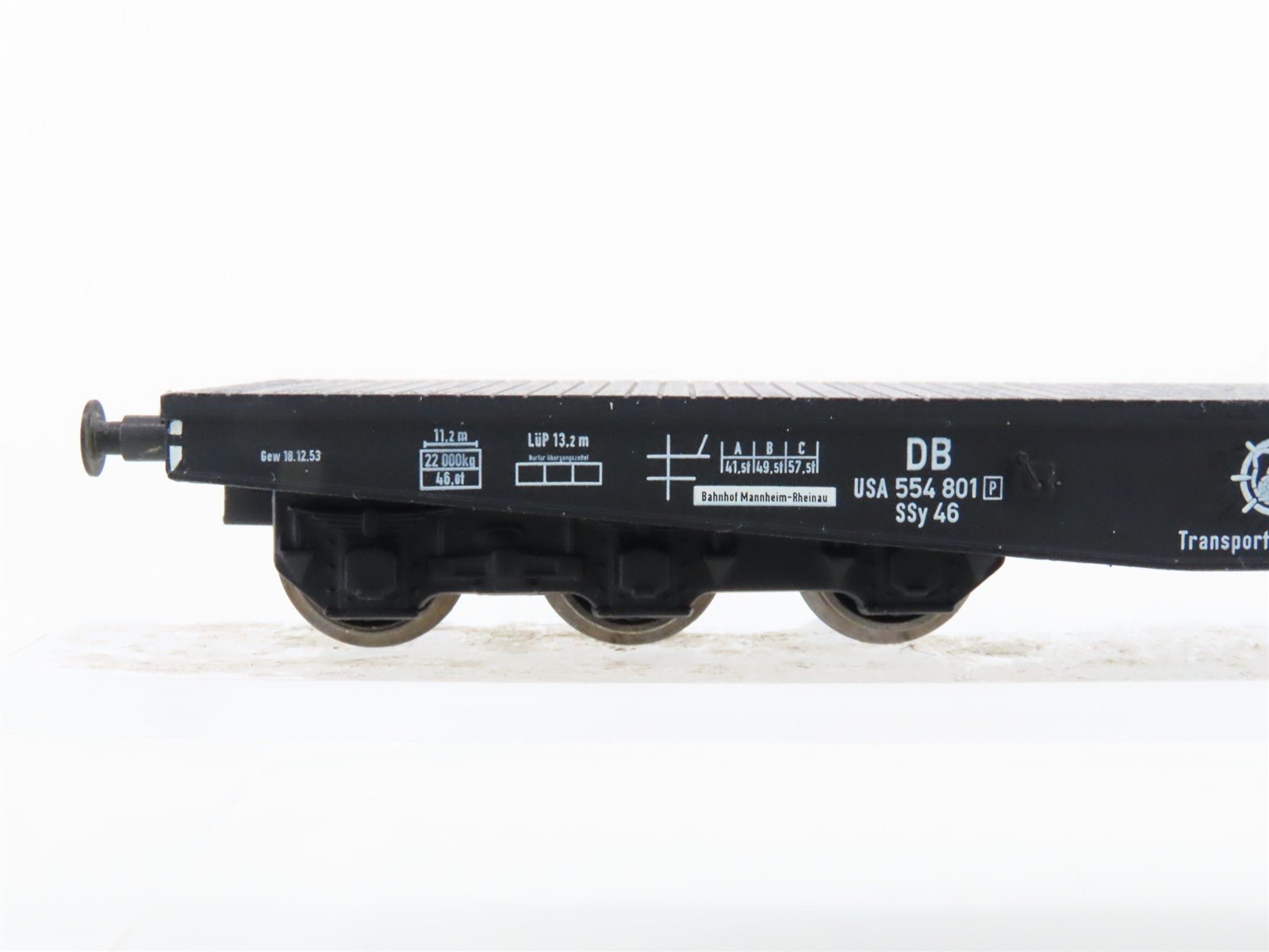 HO Scale Liliput L352000 USTC United States Army Passenger Car w/2 Flat Wagons