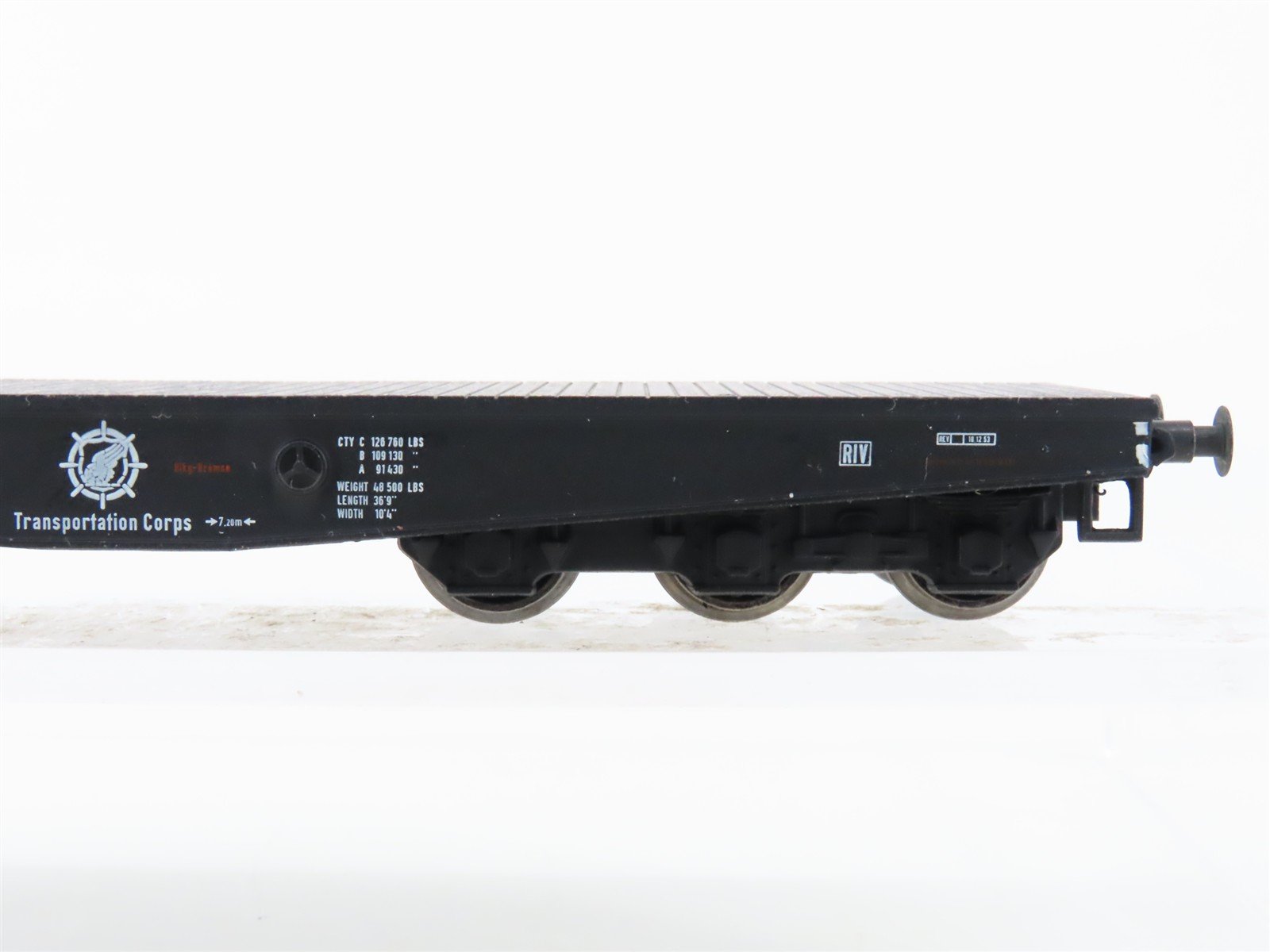 HO Scale Liliput L352000 USTC United States Army Passenger Car w/2 Flat Wagons