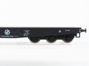 HO Scale Liliput L352000 USTC United States Army Passenger Car w/2 Flat Wagons