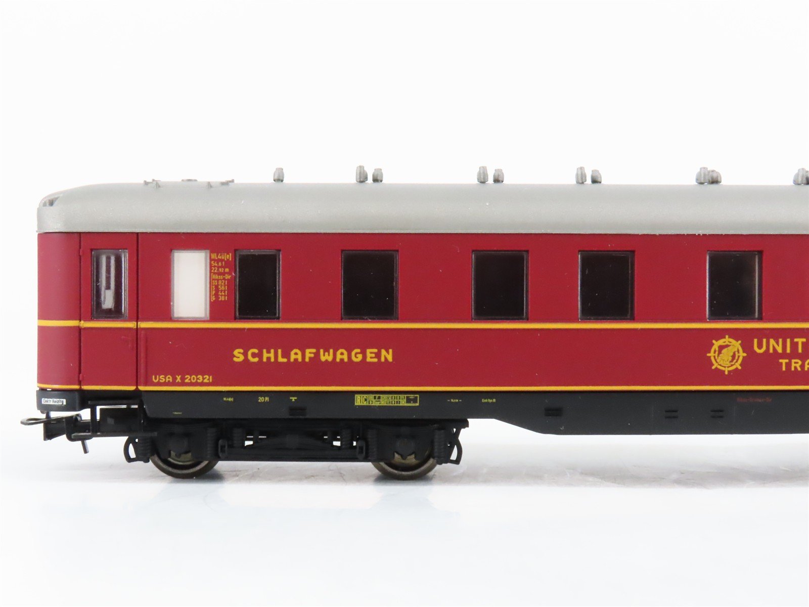 HO Scale Liliput L352000 USTC United States Army Passenger Car w/2 Flat Wagons