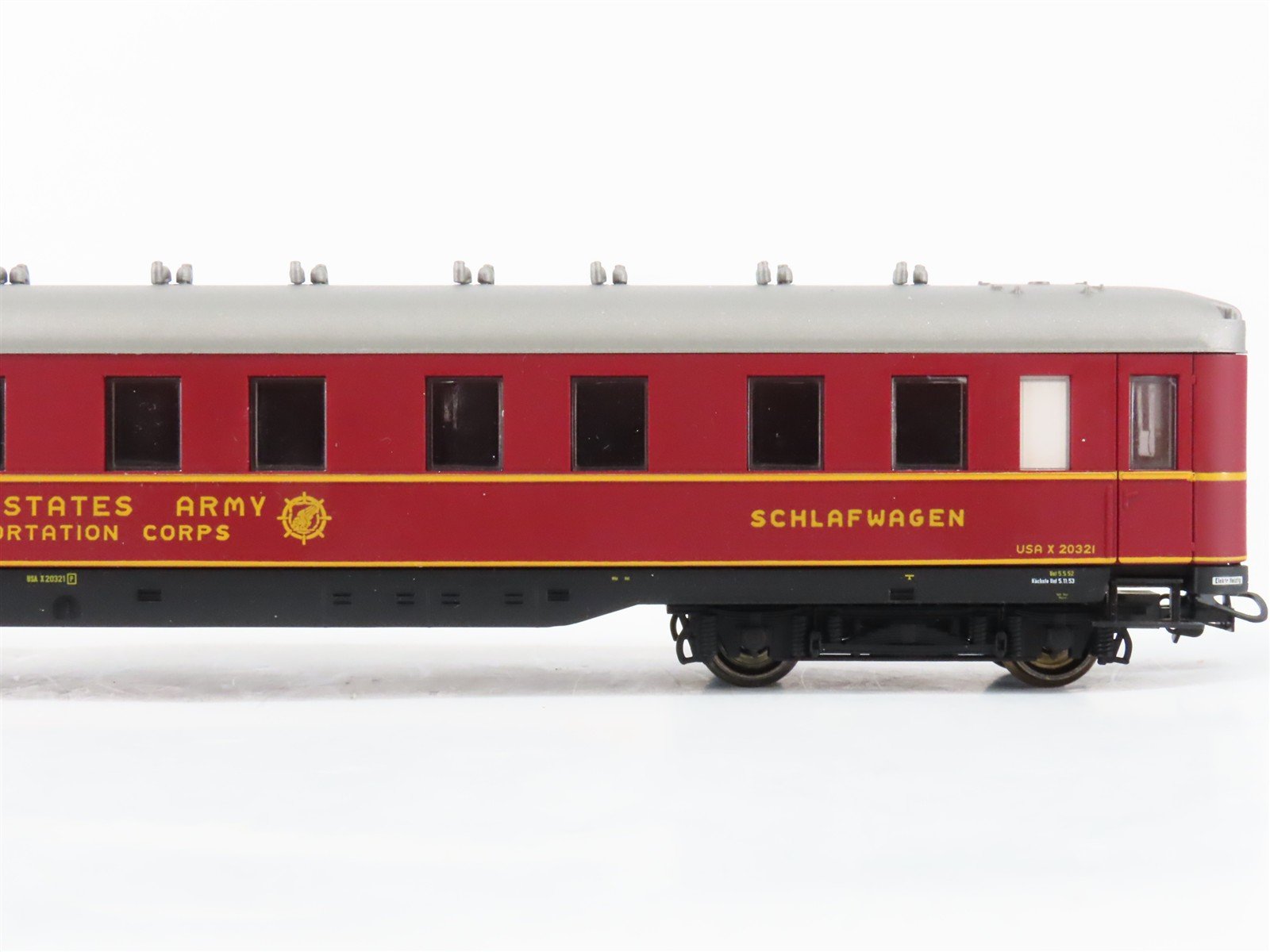 HO Scale Liliput L352000 USTC United States Army Passenger Car w/2 Flat Wagons