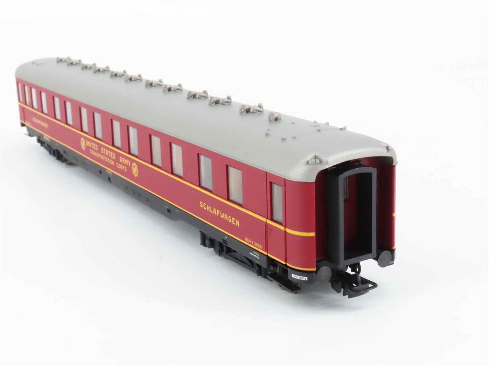 HO Scale Liliput L352000 USTC United States Army Passenger Car w/2 Flat Wagons