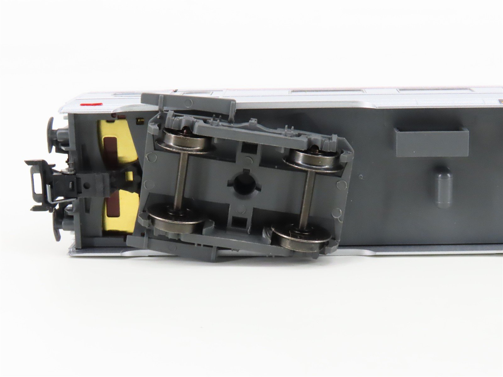 HO Scale Trix 23493 TEE Express PBA Passenger 2-Car Set