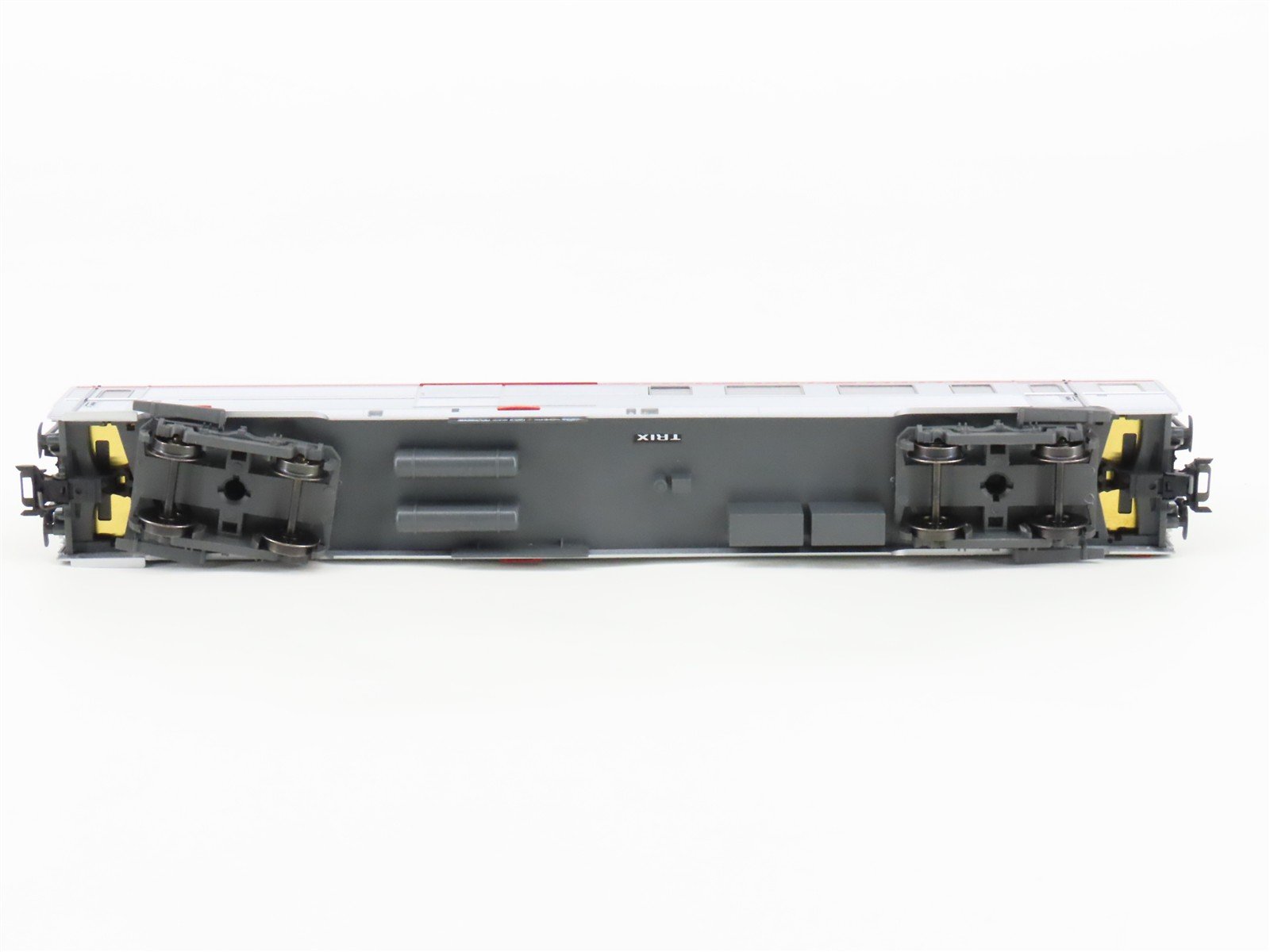 HO Scale Trix 23493 TEE Express PBA Passenger 2-Car Set