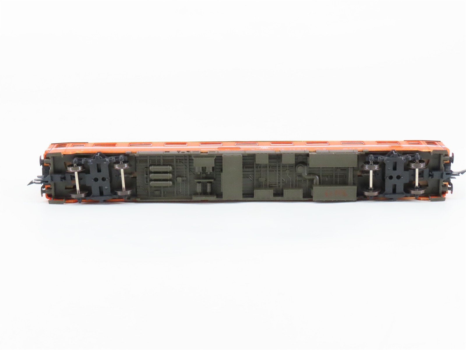 HO Scale Roco 4236F SNCB Belgian National 1st Class Coach Passenger Car #617-6