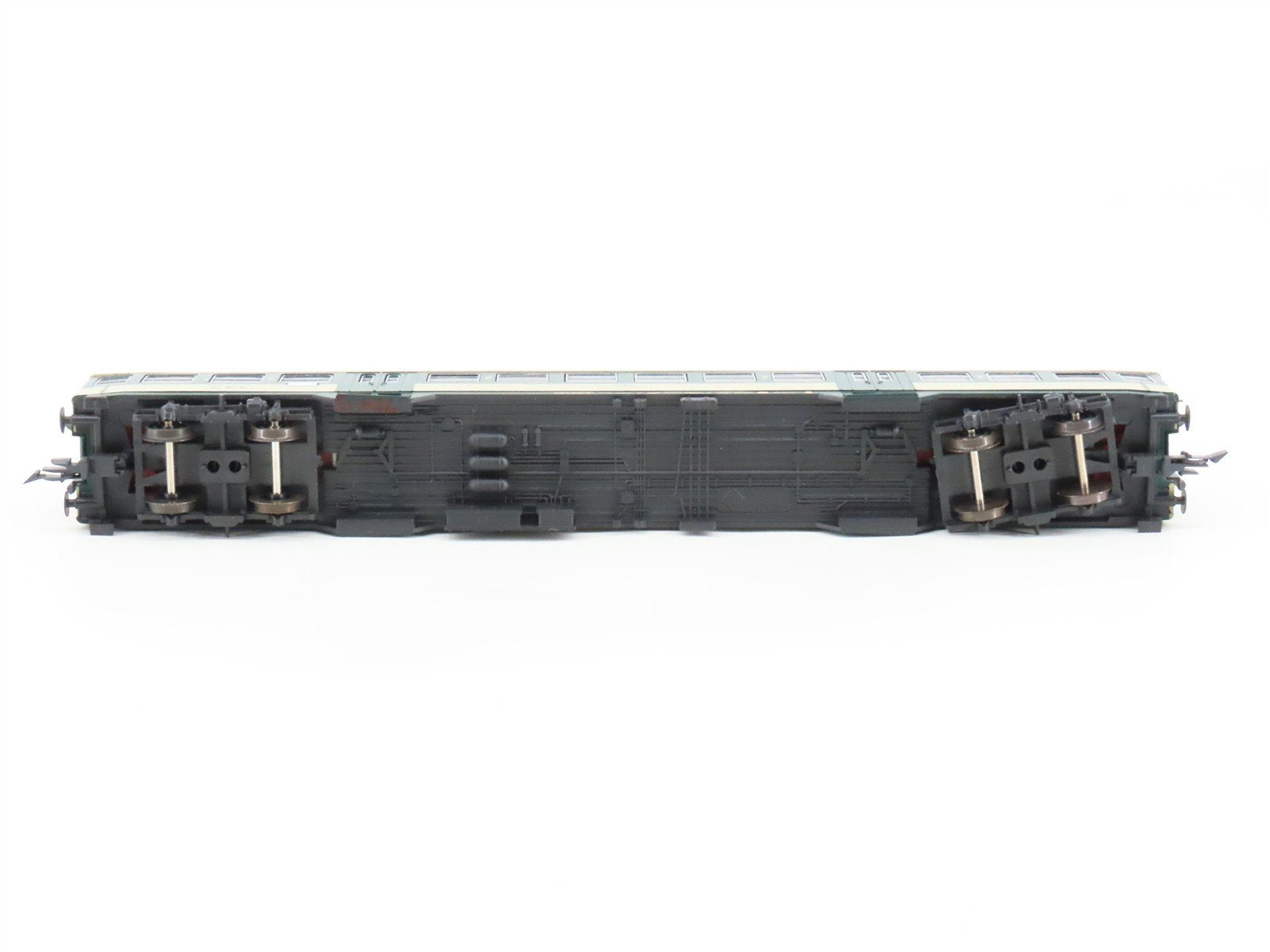 HO Scale Roco 44424 CFL Luxembourg National 2nd Class Coach Passenger Car #460-2
