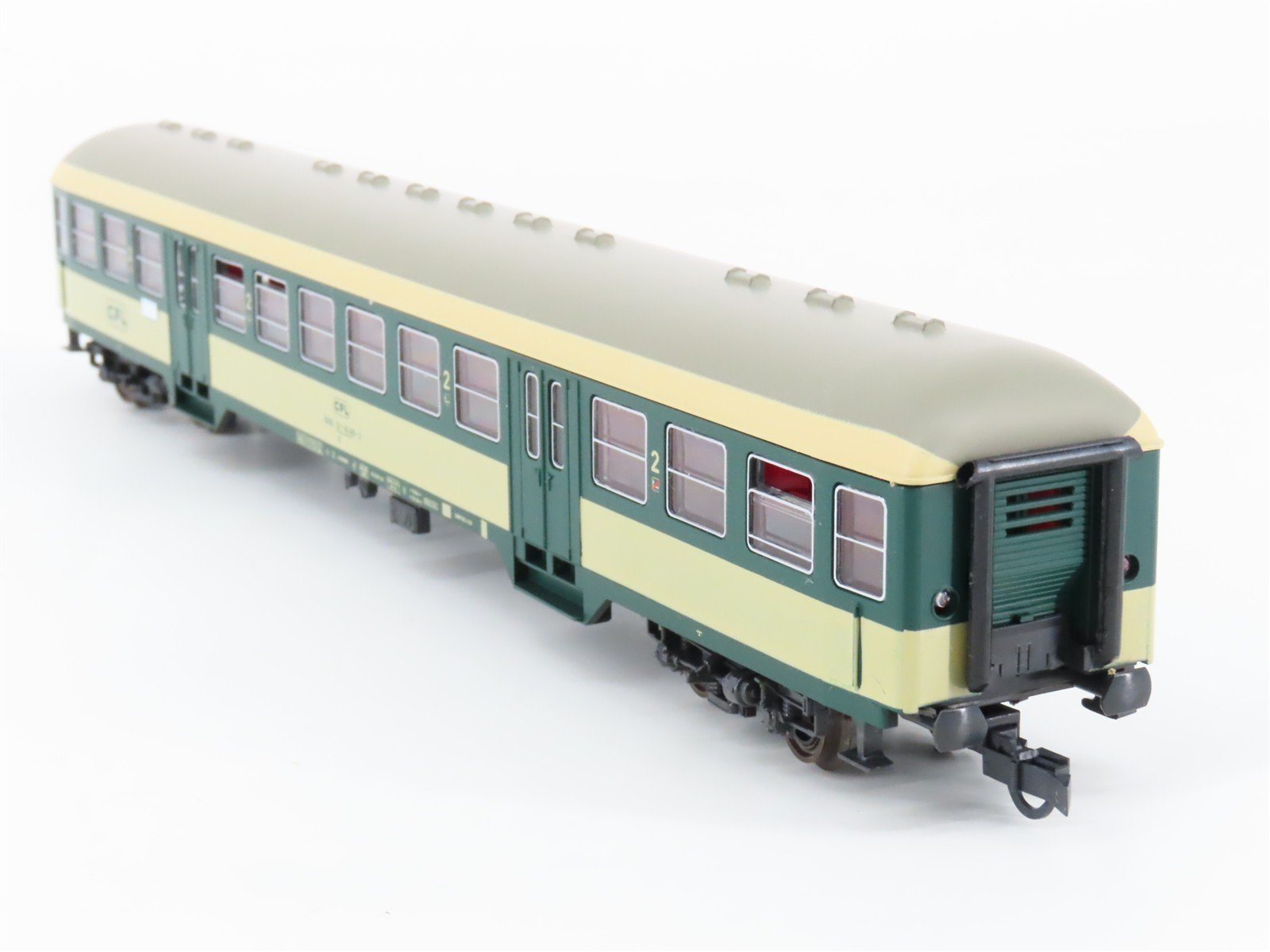 HO Scale Roco 44424 CFL Luxembourg National 2nd Class Coach Passenger Car #460-2