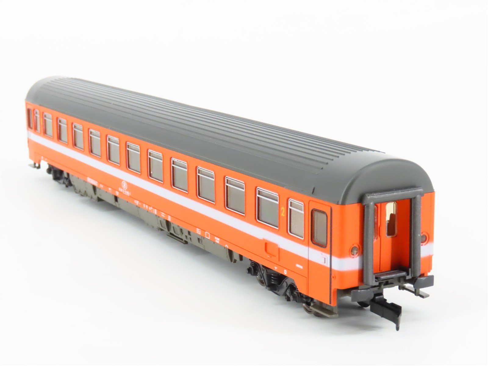 HO Scale Roco 4237D SNCB Belgian National 2nd Class Passenger Car #605-7
