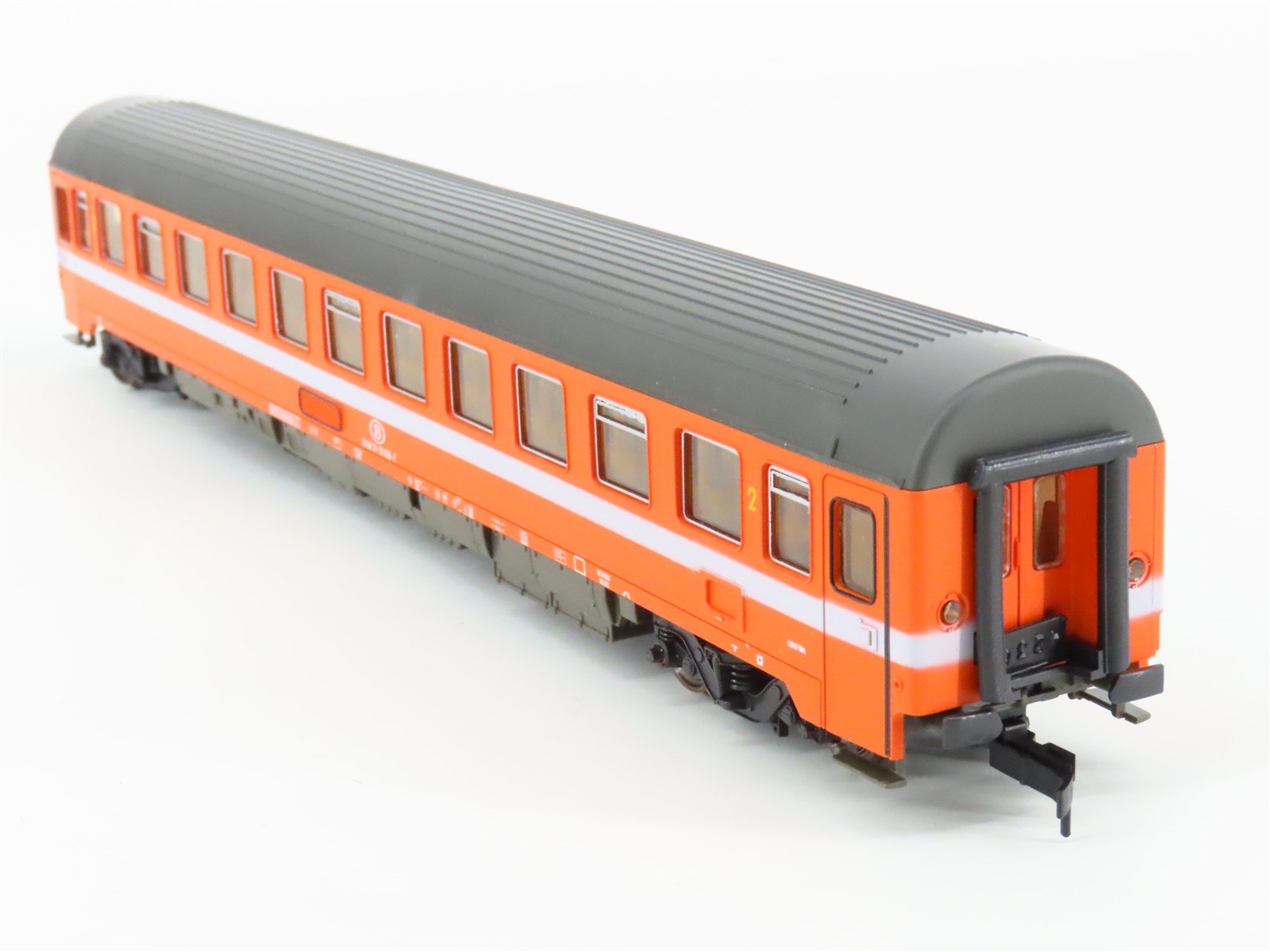 HO Scale Roco 4237D SNCB Belgian National 2nd Class Passenger Car #605-7