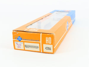 HO Scale Roco 4286 CFL Luxembourg National 1/2 Class Passenger Car #319-3