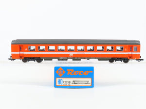 HO Scale Roco 4275B SNCF French National 2nd Class Passenger Car #525-6