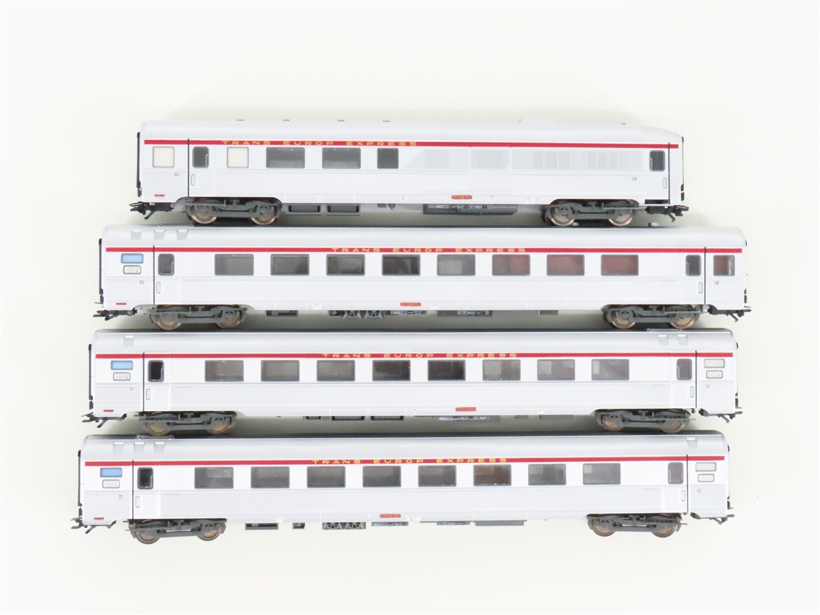 HO Scale Trix 23483 TEE Express 