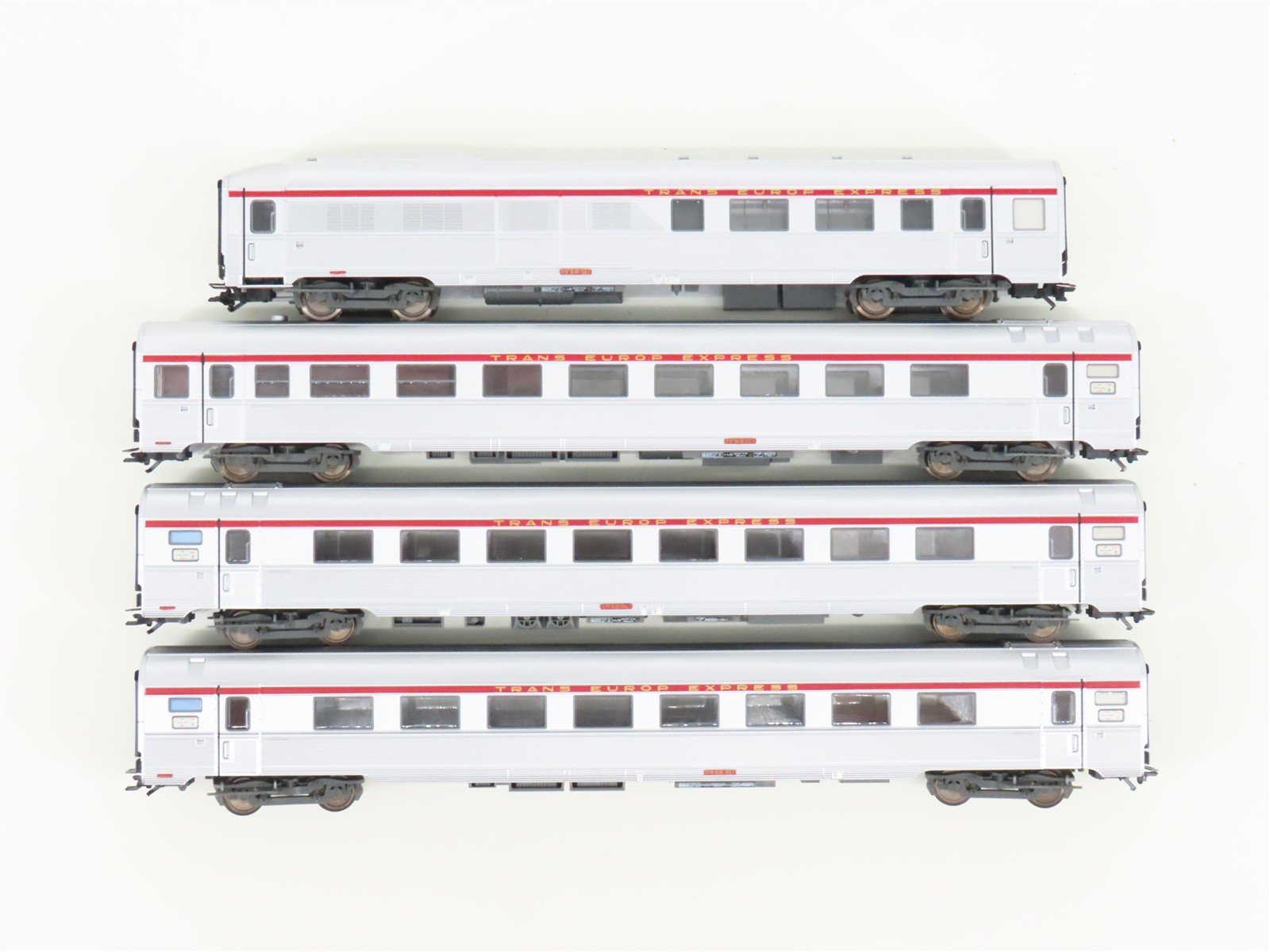 HO Scale Trix 23483 TEE Express 