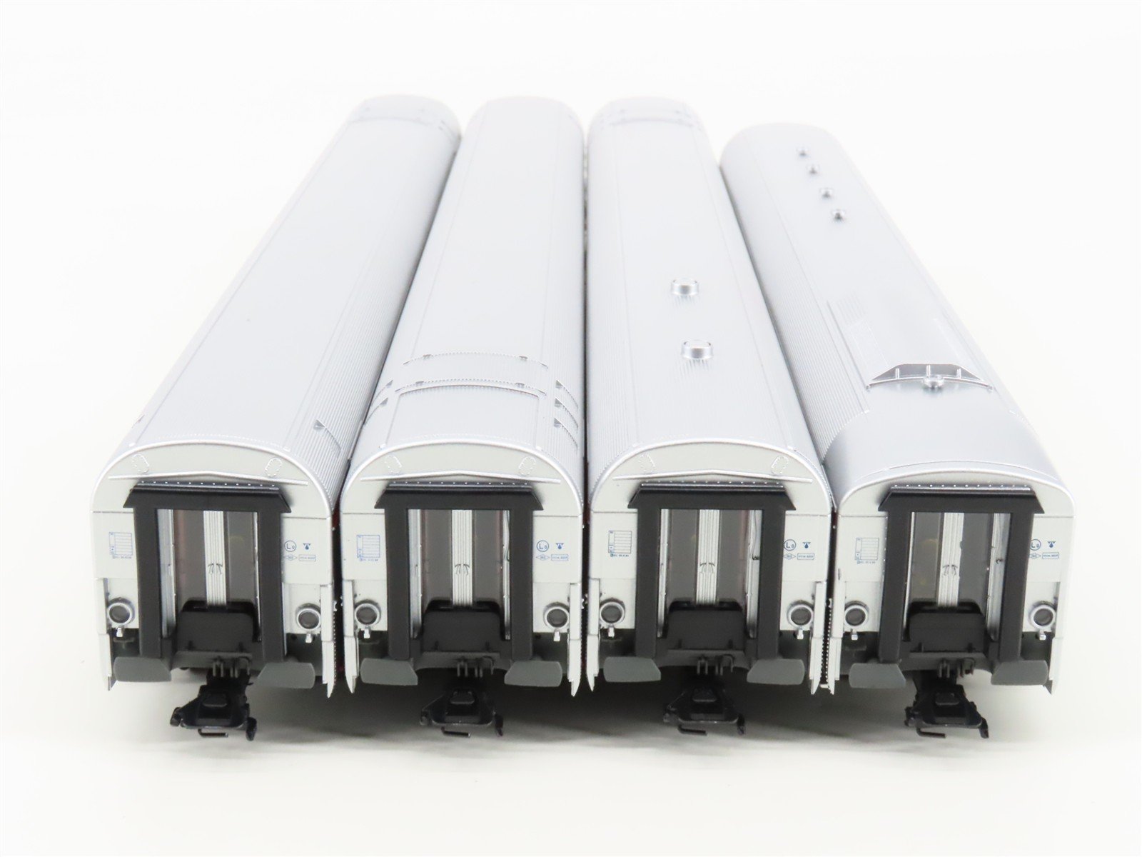 HO Scale Trix 23483 TEE Express 