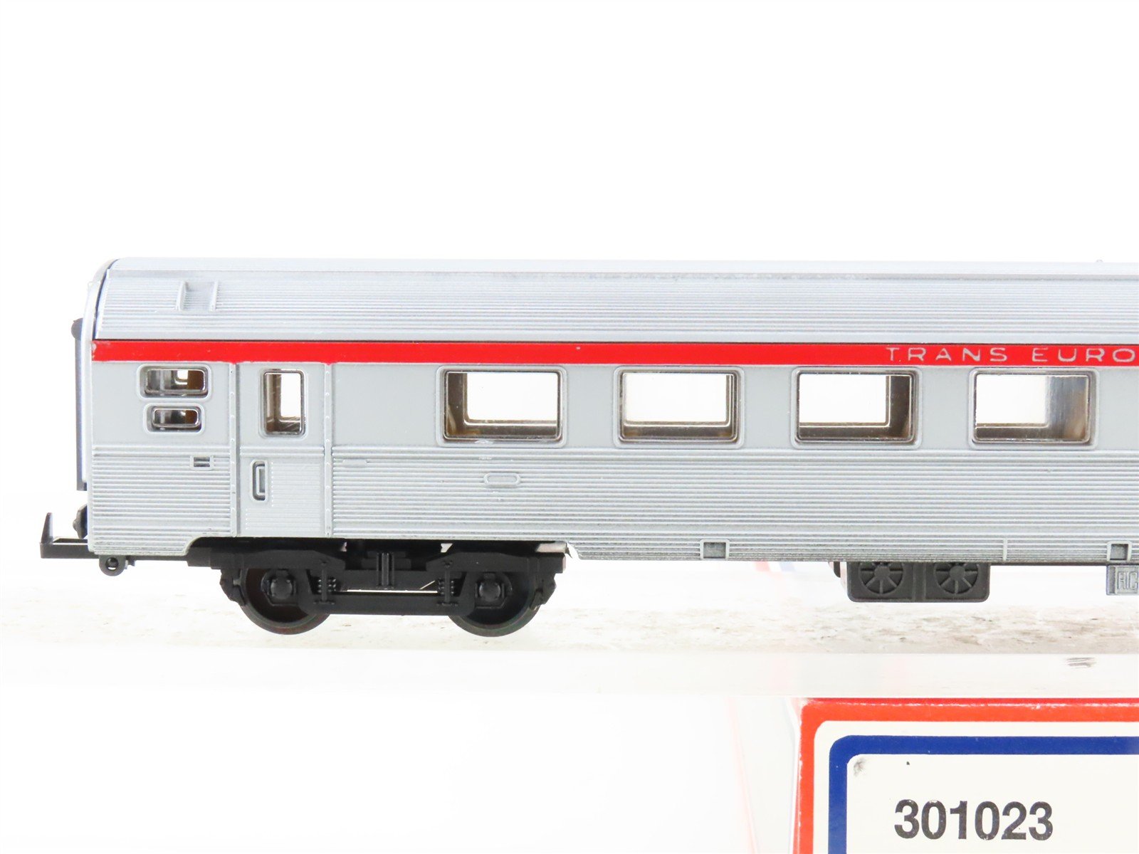 HO Scale Lima 301023 Trans Europ Express Coach Passenger Car