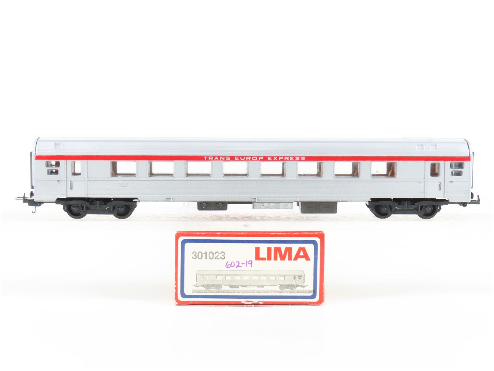 HO Scale Lima 301023 Trans Europ Express Coach Passenger Car