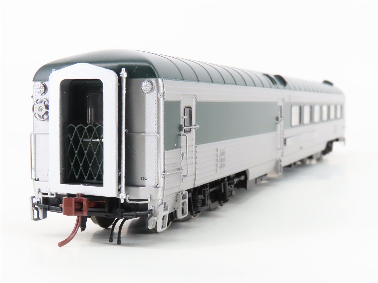 HO Scale Rapido 132004 NH New Haven Pullman Dining Passenger Car 
