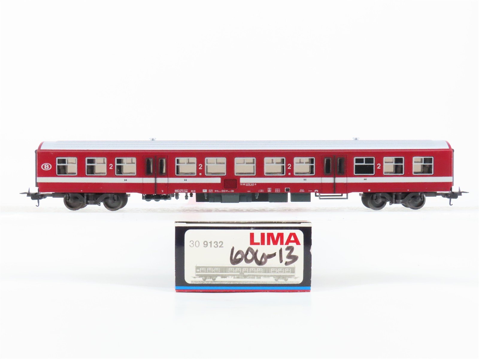 HO Scale Lima 309132 SNCB Belgian National 2nd Class Passenger Car #345-6