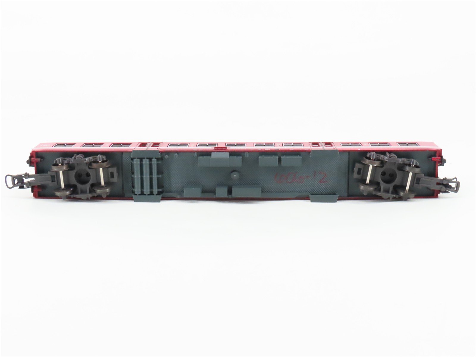 HO Scale Lima 309132 SNCB Belgian National 2nd Class Passenger Car #345-6