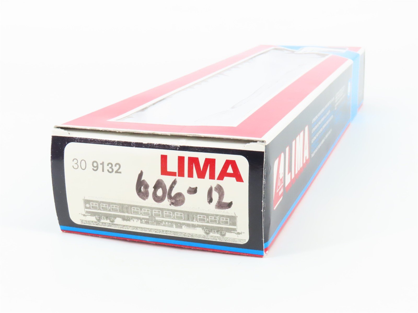 HO Scale Lima 309132 SNCB Belgian National 2nd Class Passenger Car #345-6